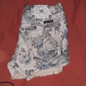 Miss me Shorts